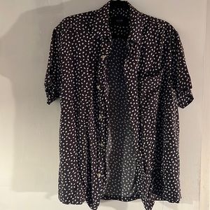 Neuw one pocket button up short sleeve